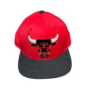 NBA Chicago Bulls Mitchell and Ness Snapback Hat Red
